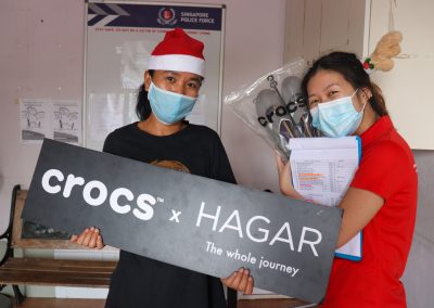crocs x HAGAR